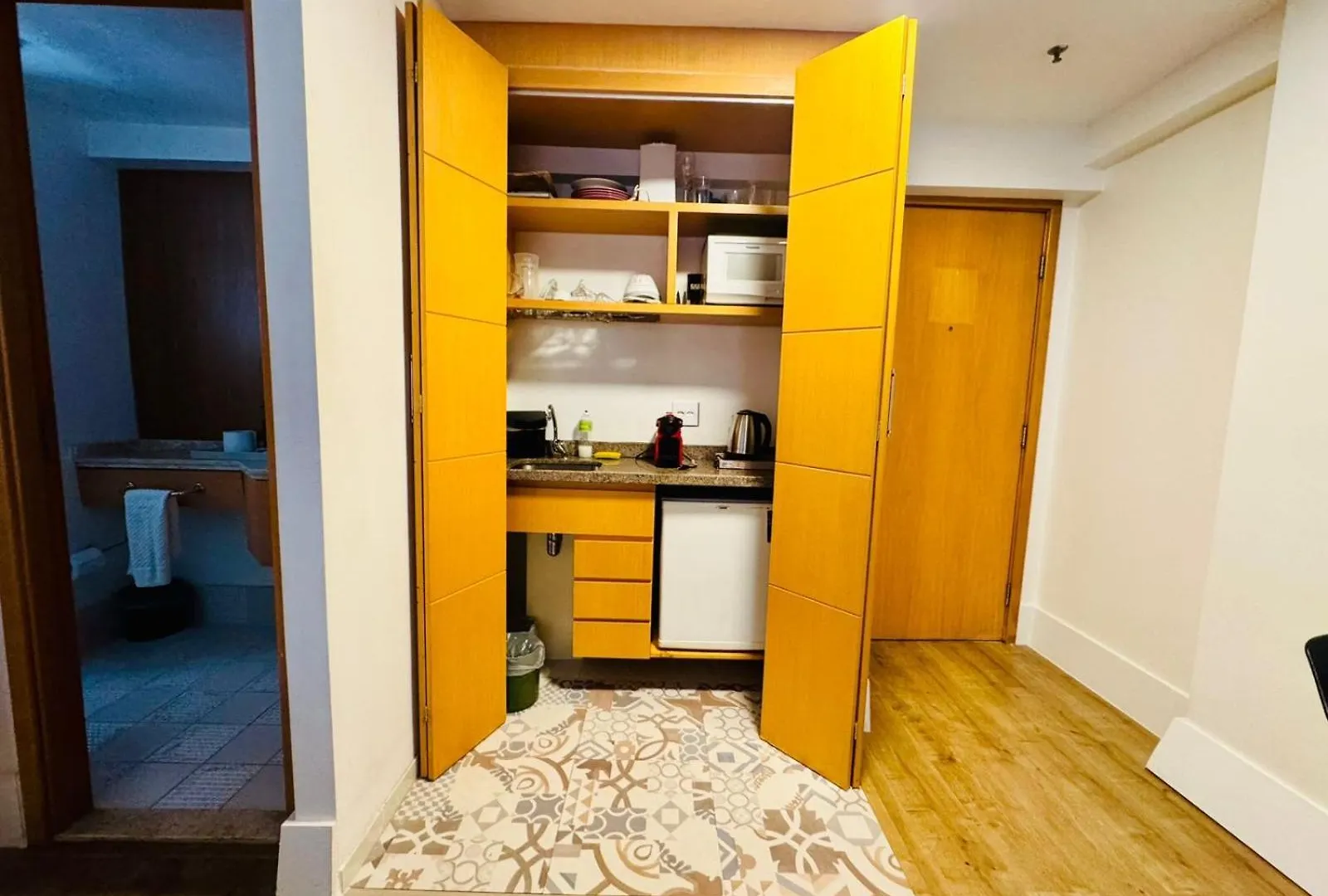 Flat No Bairro Jardins - Dentro Do Hotel Transamerica 21 Century São Paulo Apartmán